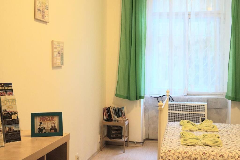 Ferienwohnung Fun + Easy In The Center Of Prague! Exterior foto