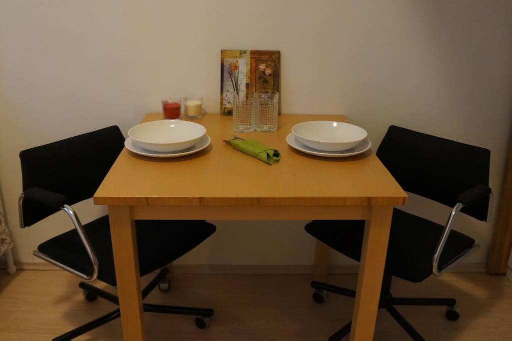Ferienwohnung Fun + Easy In The Center Of Prague! Exterior foto